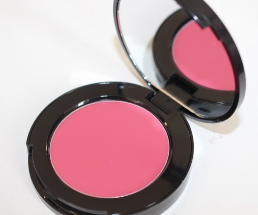 Bobbi Brown Pretty Powerful Pot Rouge